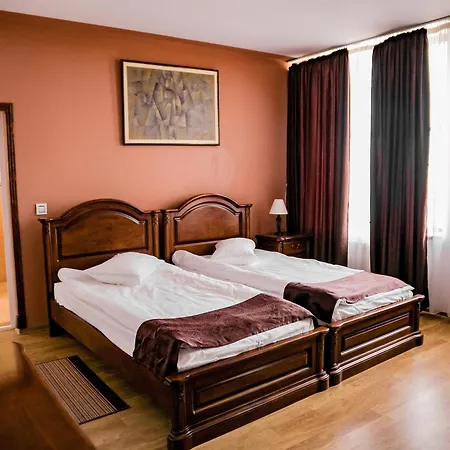 Hotel Rion 3*