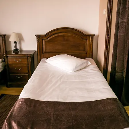 Hotel Rion 3*