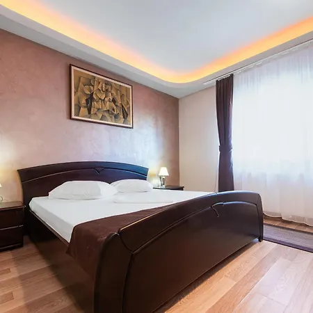 Hotell Rion 3*